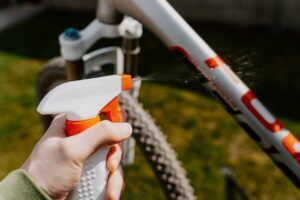 Eliminar La Corrosión De Los Tornillos De Tu Bicicleta