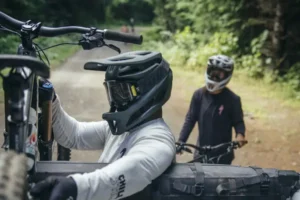 Protege Tu Cabeza Mientras Pedaleas Con Los Mejores Cubre Cabezas Para Ciclismo