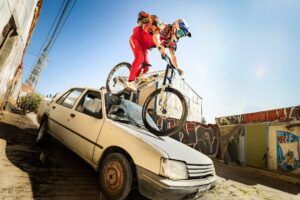 Descubre La Adrenalina Sobre Ruedas Con La Bicicleta Freerider 26: ¡Domina El Terreno Y Desafía Tus Límites!