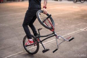 Válvula Bmx: Todo Lo Que Debes Saber Para Tu Bicicleta De Freestyle